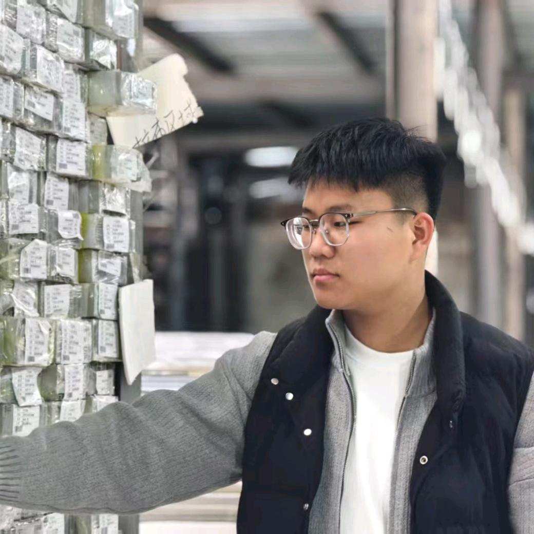 卖广告型材的小杜
