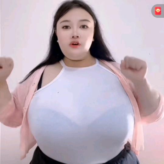 地雷闪闪