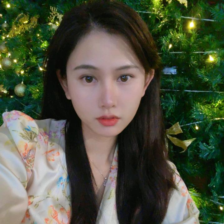 玲兹（LING ZI）