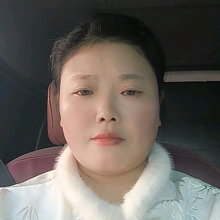 巴中瓷砖批发邓姐