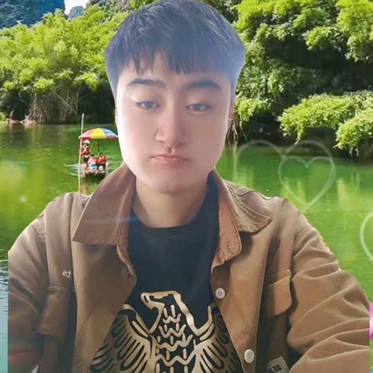 阳光大男孩老六☀️🤵🏻🧍🏻🦅6