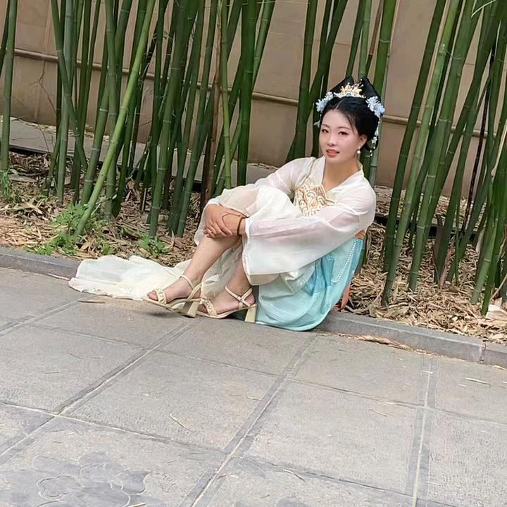 杰妮杰妮～