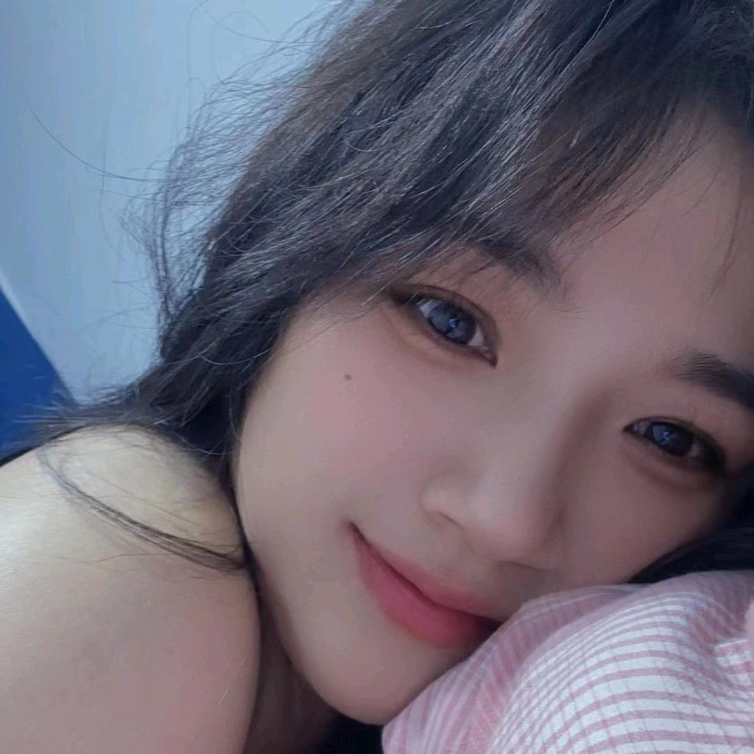 呦呦💫⁷³⁰