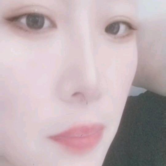 炎焱（橱窗有好物）