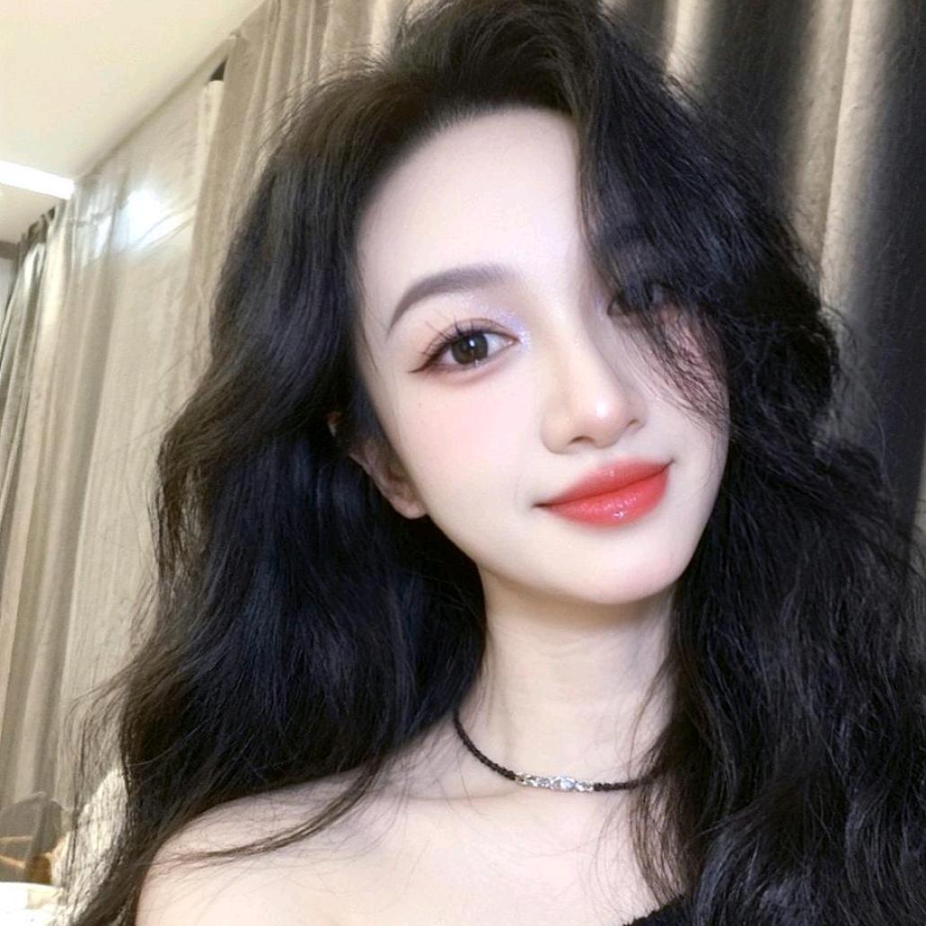 中乔体育新明珠楼下大乔丹（李欢）