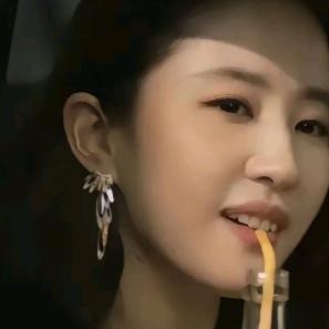 哈哈哈😁