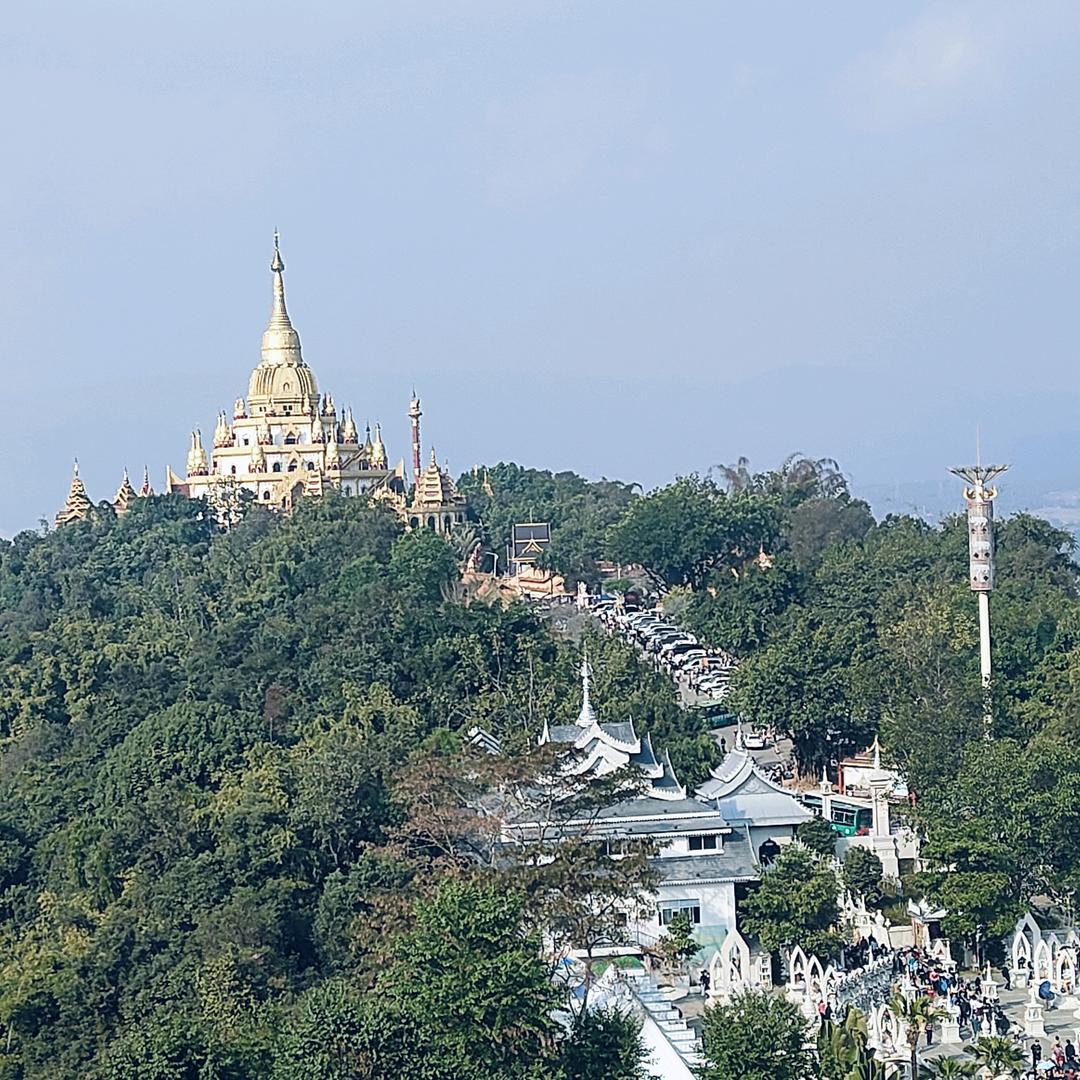 山河永固，四海皆春