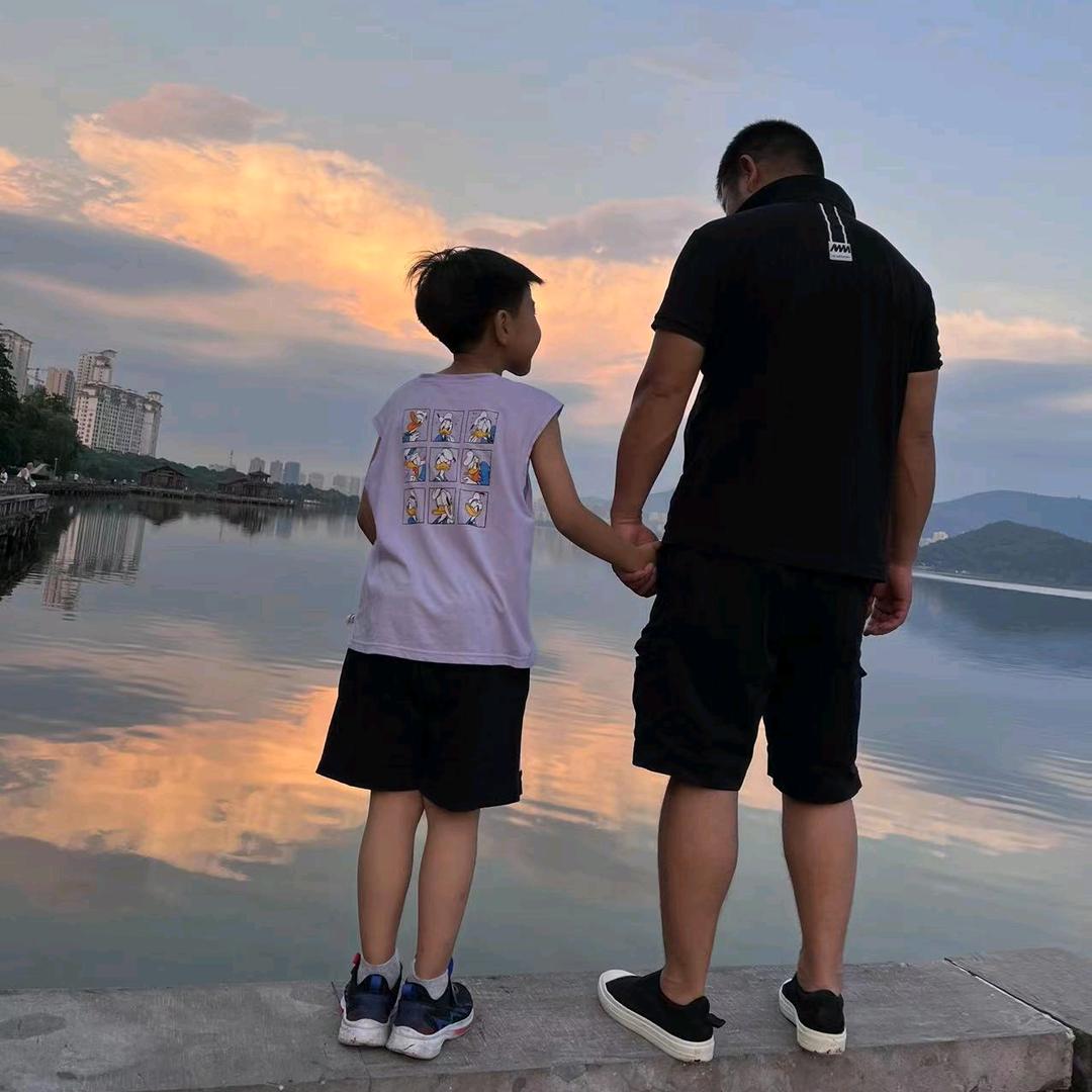 诚东吊装   东隽