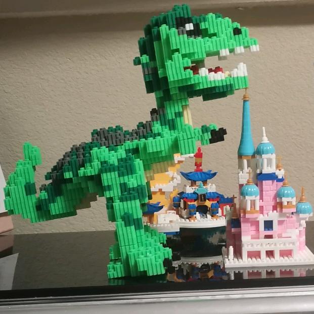 何处不相冯先生