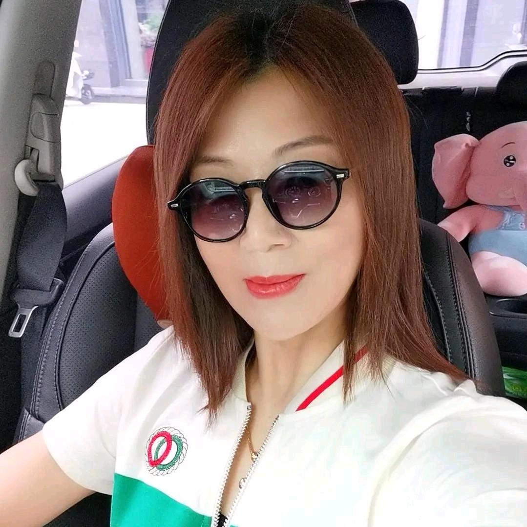 菲*尔