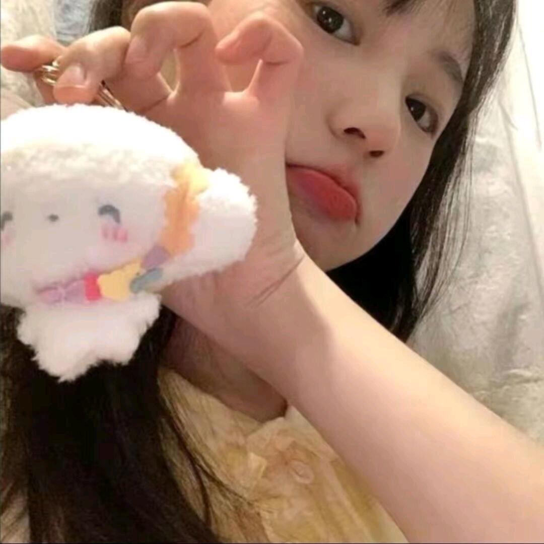 ^喵叽小糯^