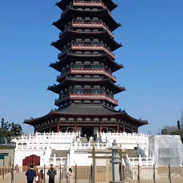 爱可平山河