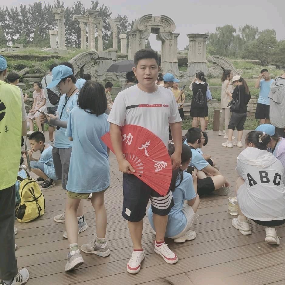 温莎物业红哥