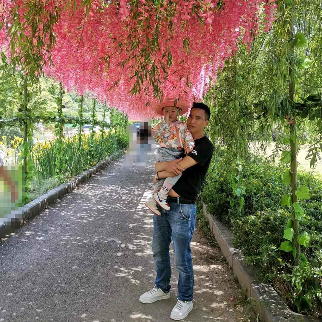 旦哥和小棉袄(西西)