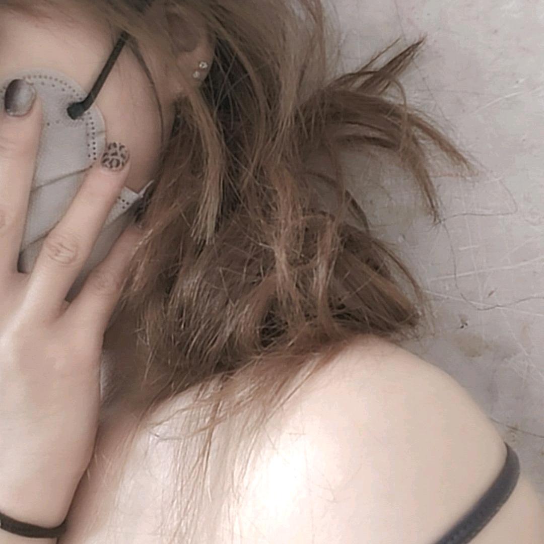 张张💋