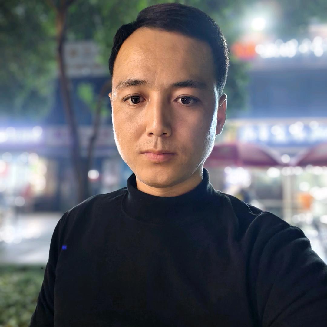 李同学爱吃香辣土豆片夹馍