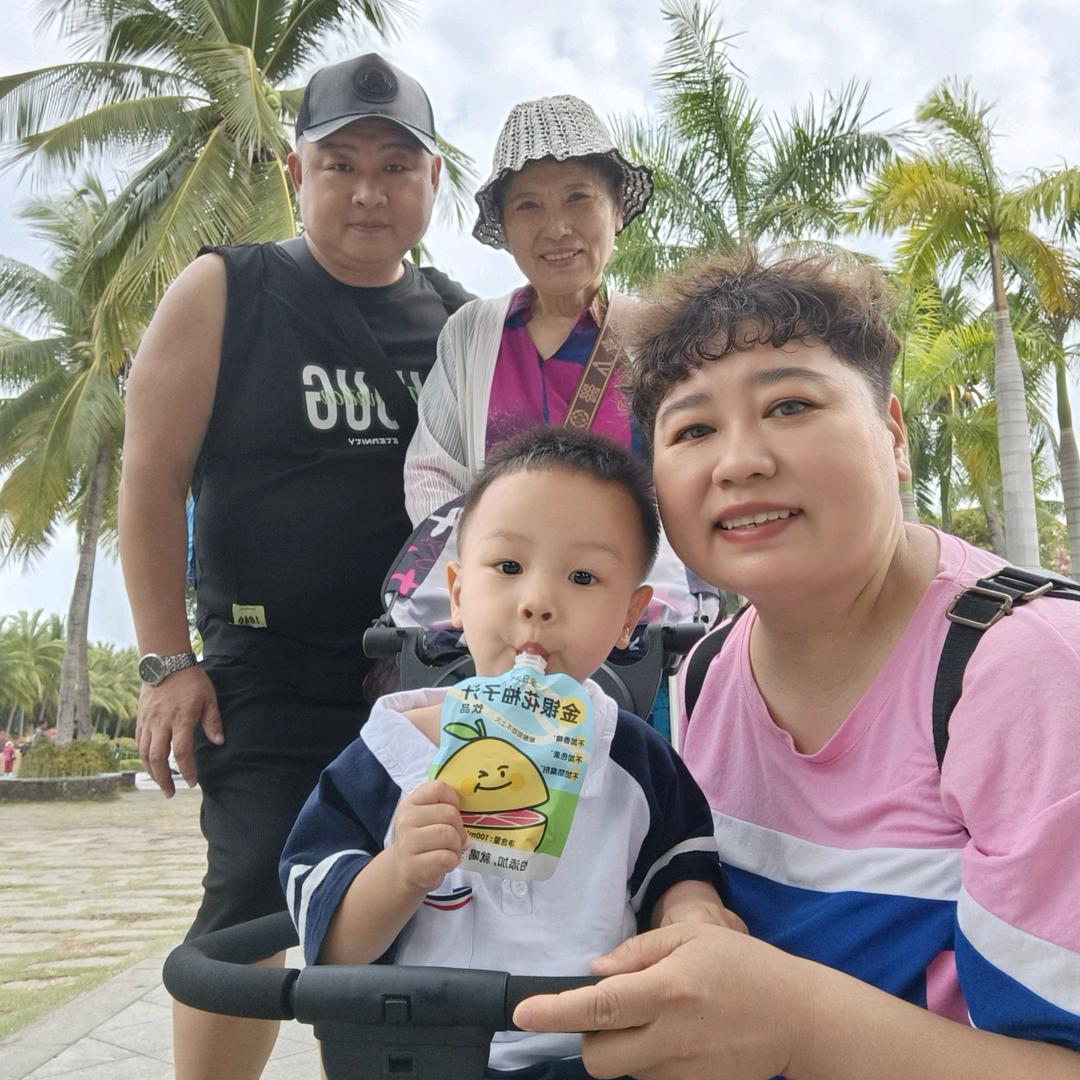 冬哥（张沐耘朵）