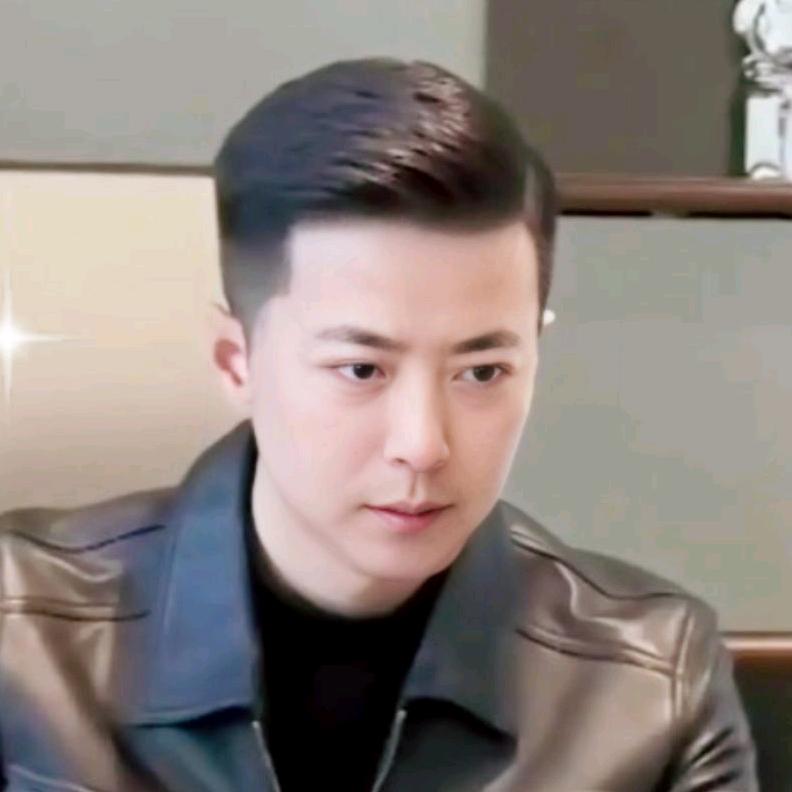 舆人為善，与己为善；厚德博学，和而不同.
