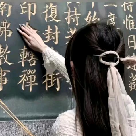 (o◞ิ‿◟ิo)