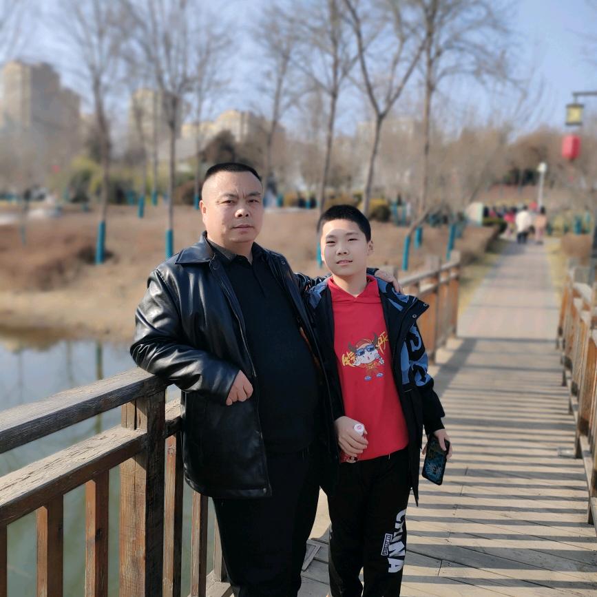 阳光灿烂的洋洋