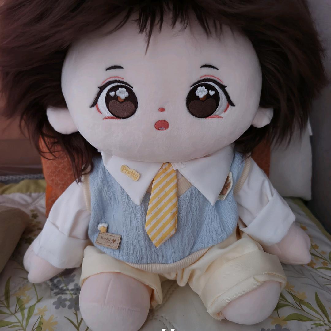 00后炒老板鱿鱼回村盖房子养老