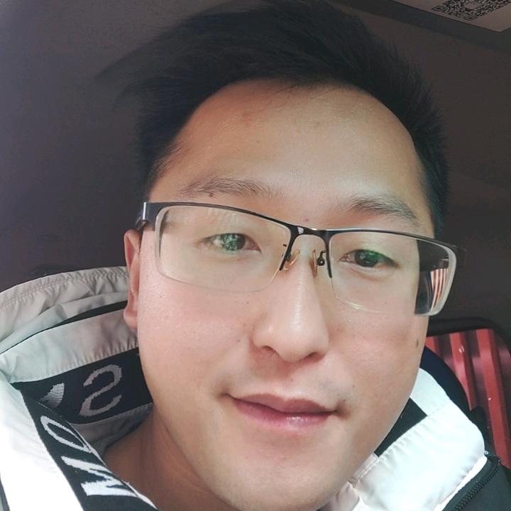 喜欢是淡淡的爱，爱是深深地喜欢
