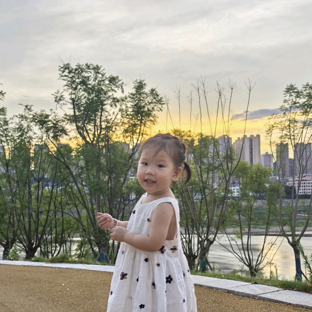 是希希宝宝吖❤️