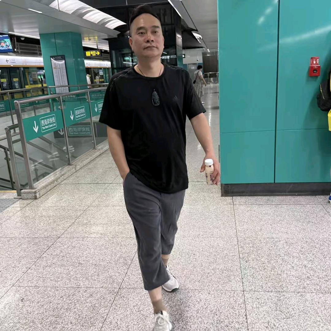 力哥