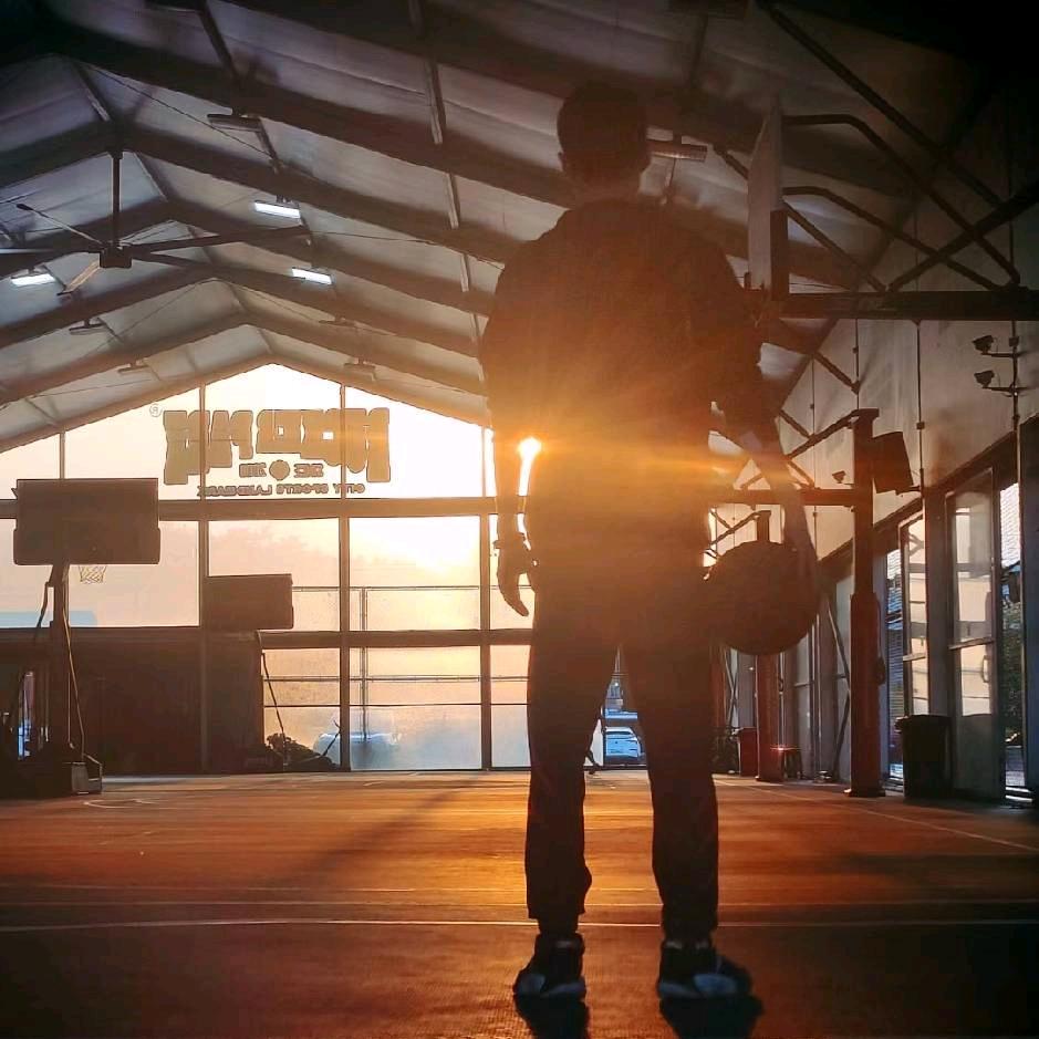 呈康体育🏀李教练