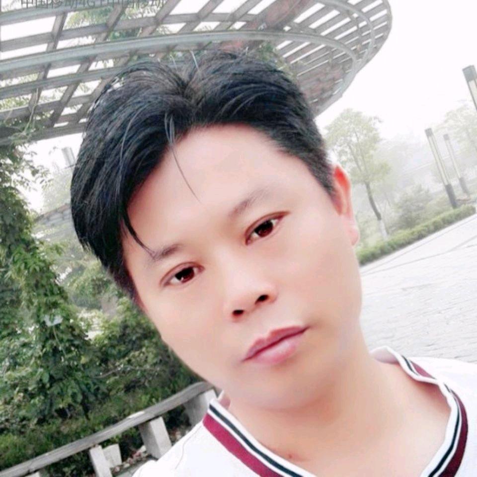 明天会更好  （肖太平)