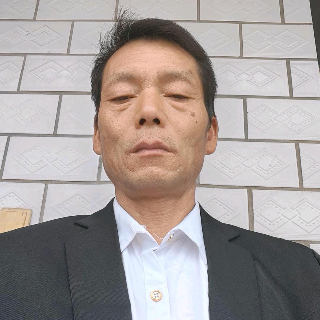 靳哥