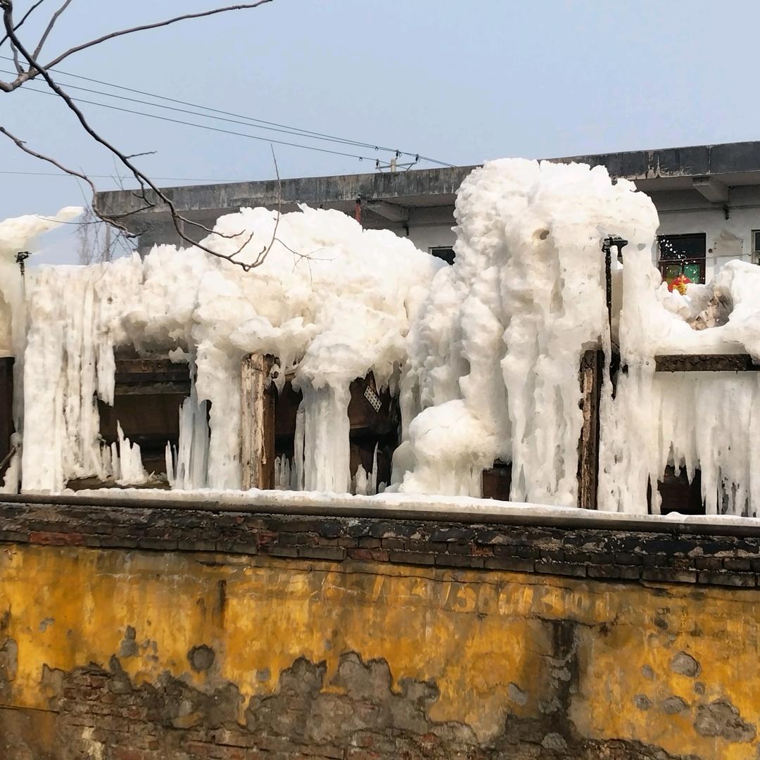 一个流浪的人。