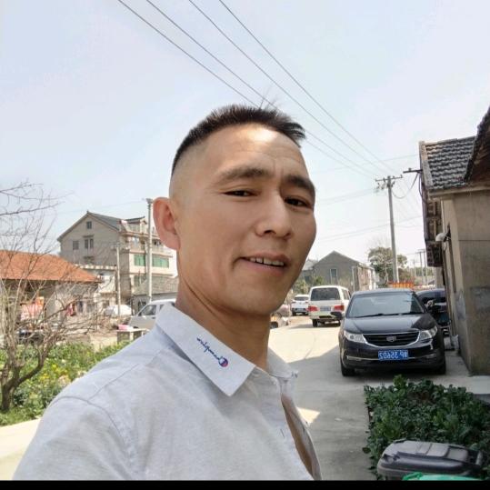 幸福一家人，四川宜宾人，