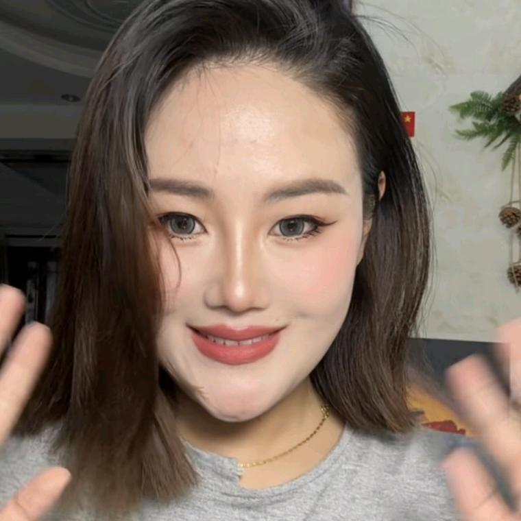 小诺🦋