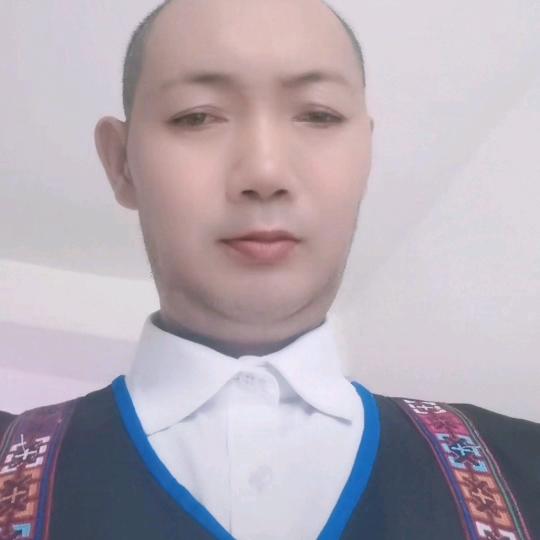 王泽雄