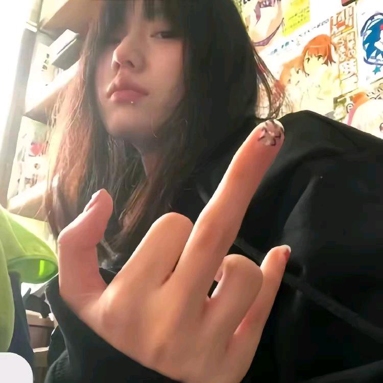 iD05