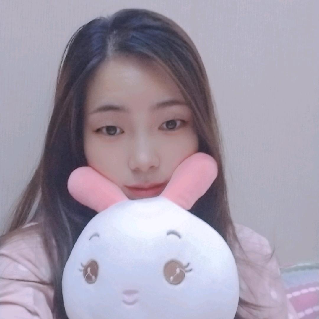 小白兔吃喝玩乐