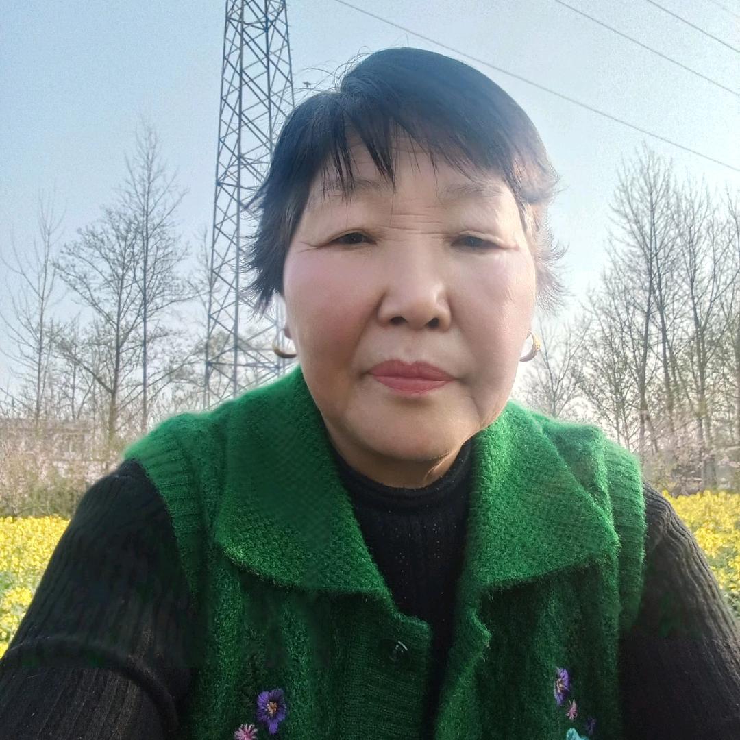 蓝魅希（568）晚上6点开播