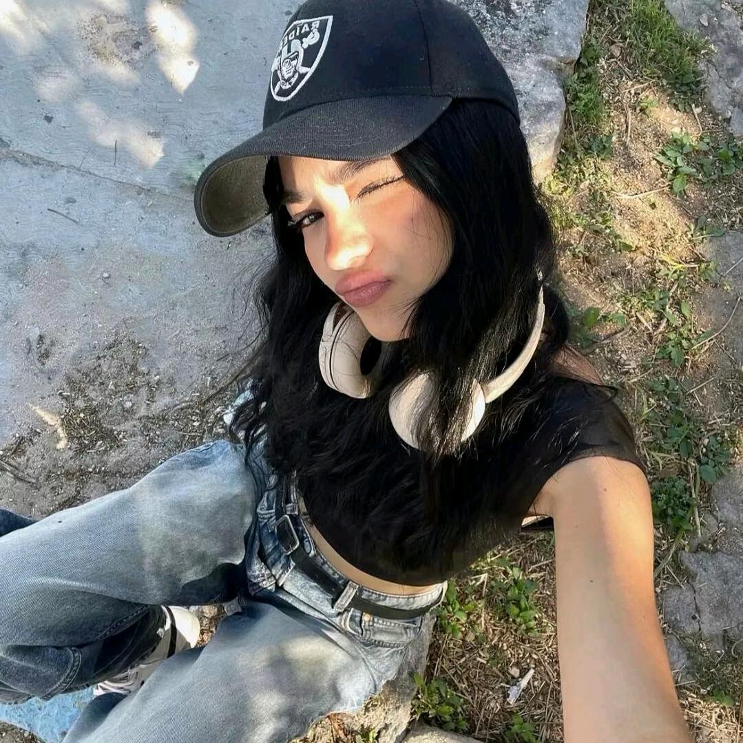 Adi-la