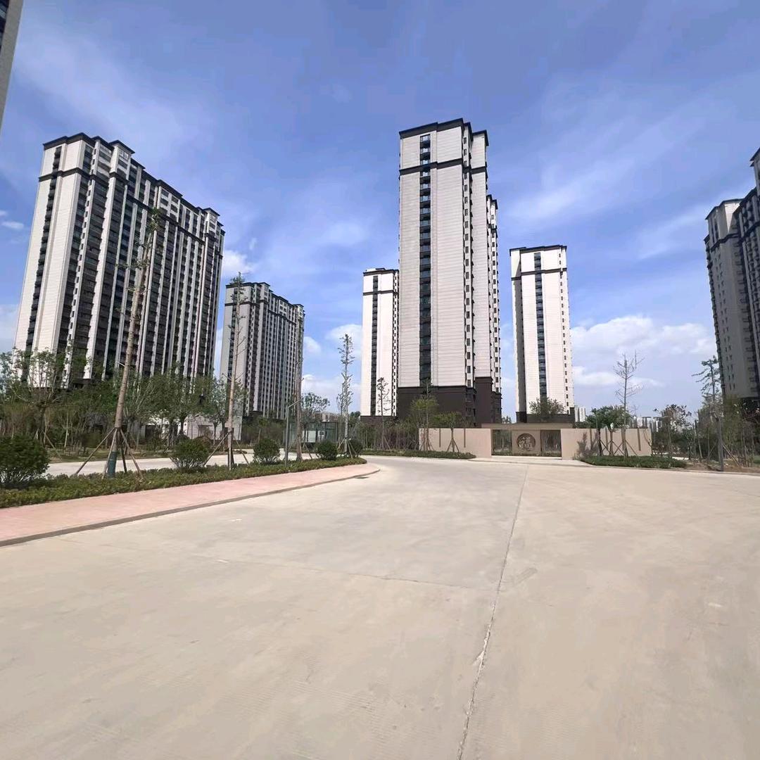 鸿鼎饰家建材超市