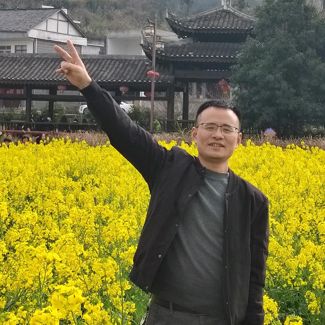 贵定兔宝宝全屋定制周红登