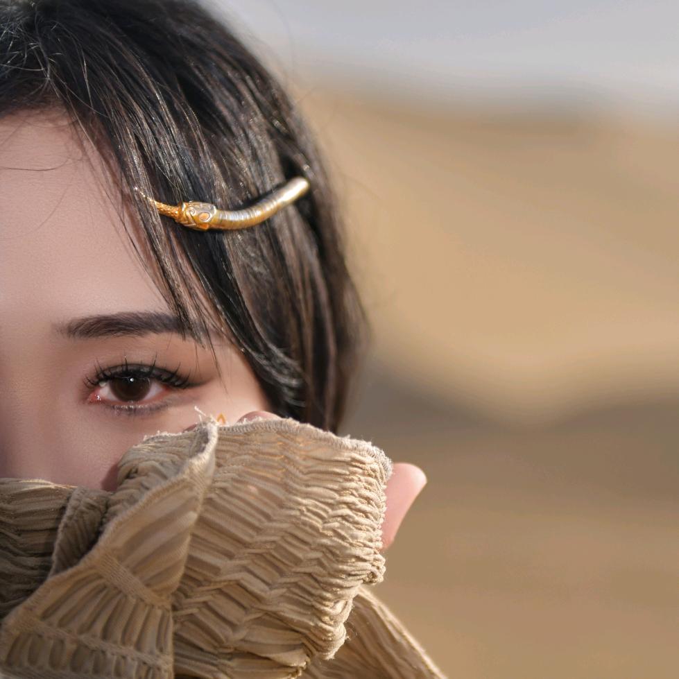 敦煌乔落旅拍摄影