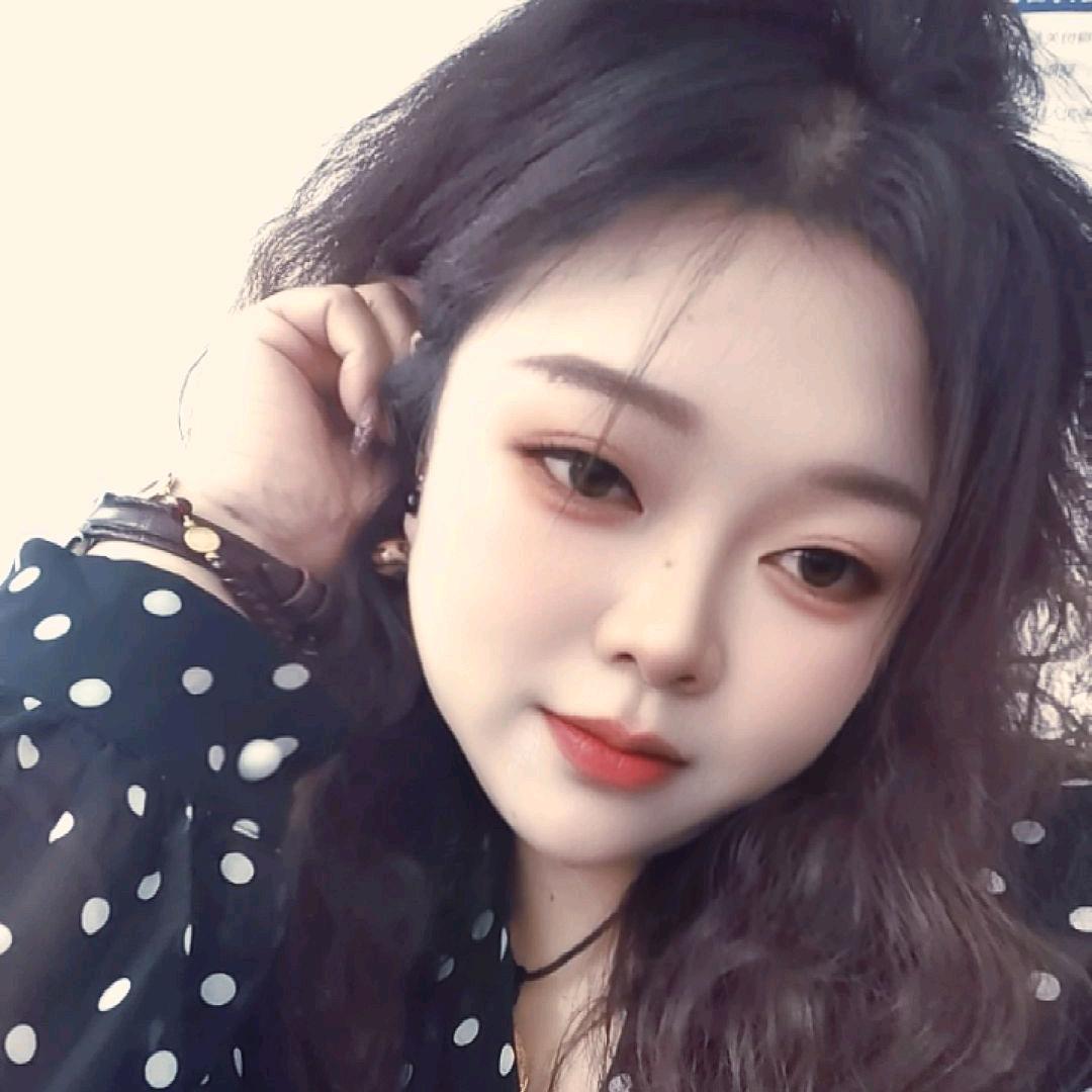 ᭄)∀烈焰玫瑰 ❣️