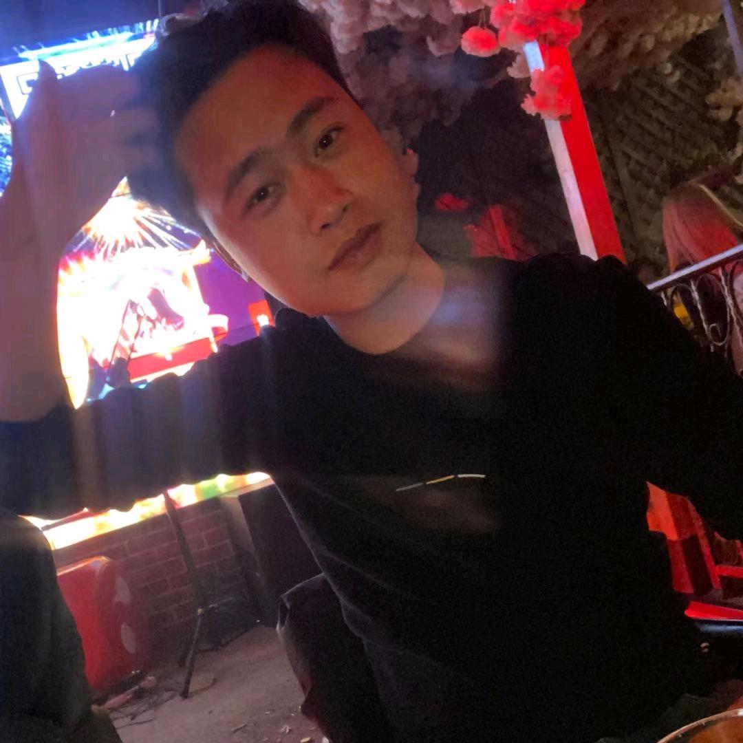 五彩斑斓的黑