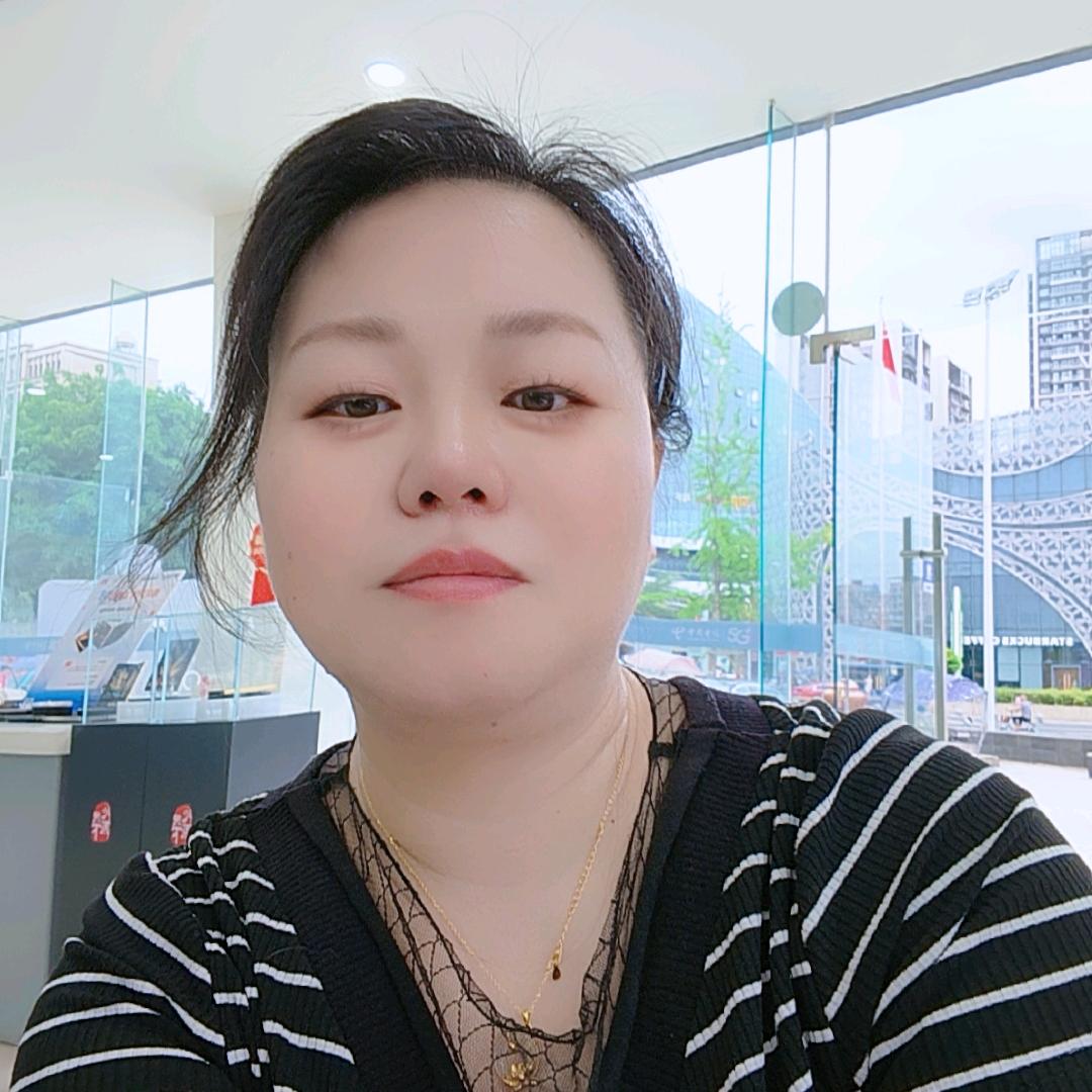 香香姐下午2点50 分