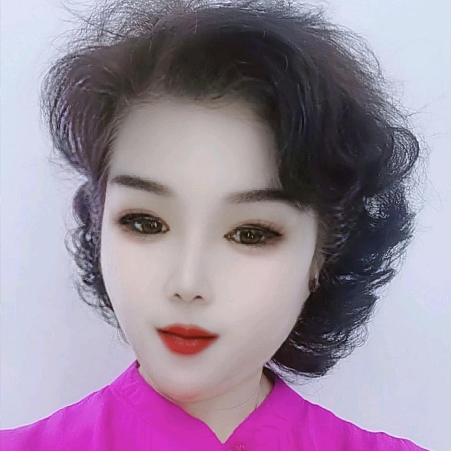 李姐盘头化妆晚上8点直播欢迎捧场的头像