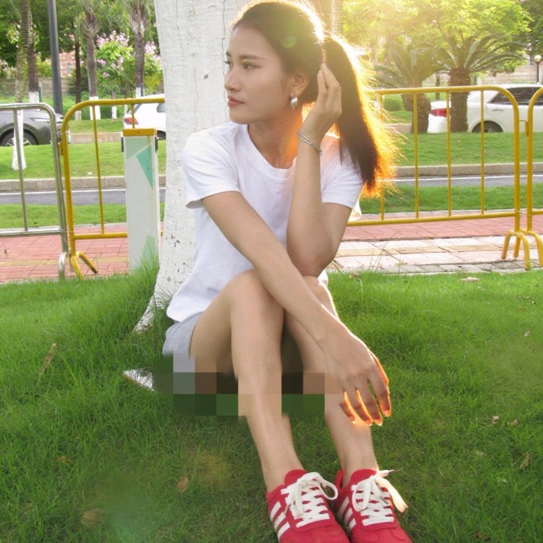 小he