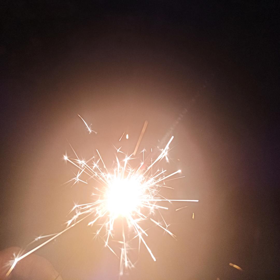 明岩超酷