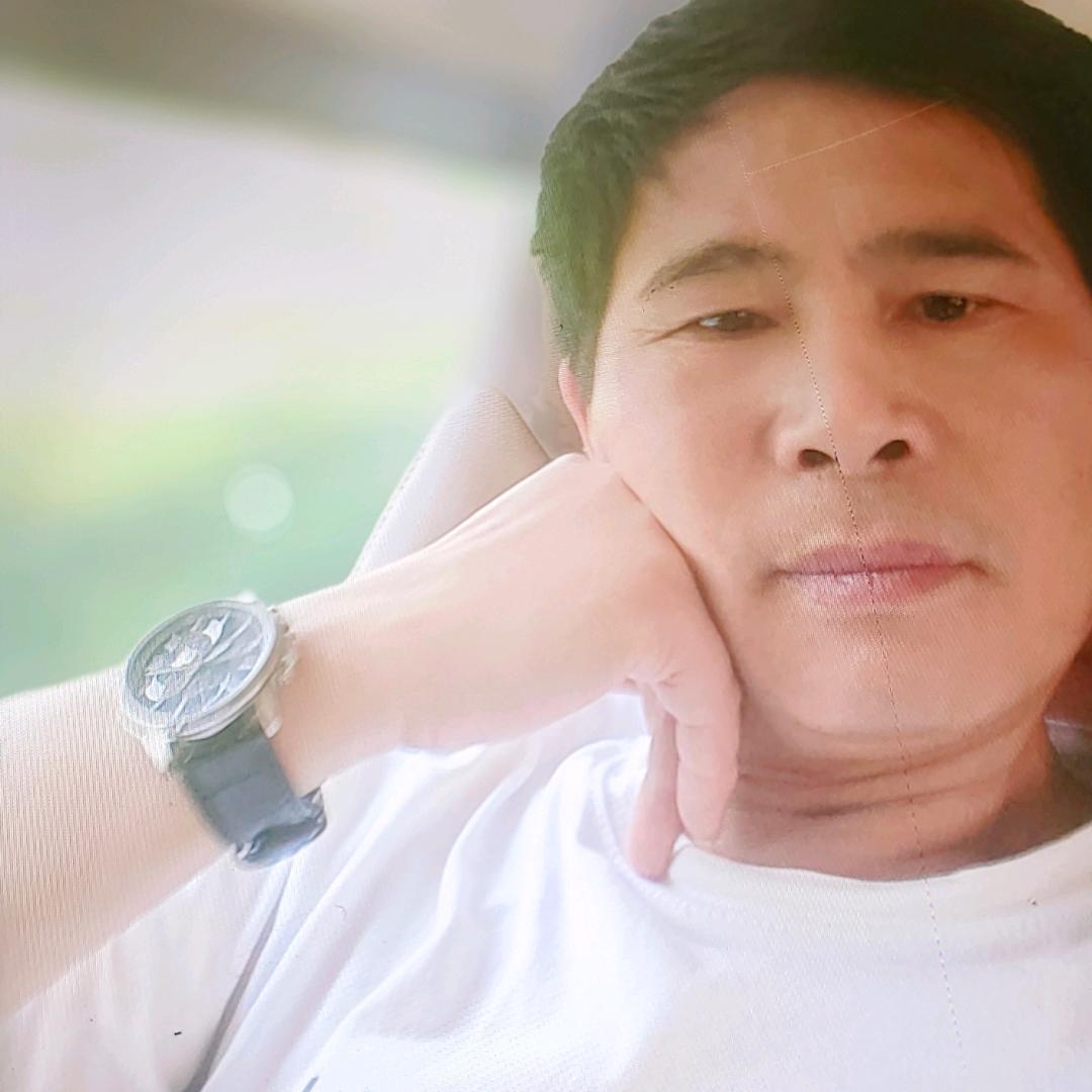 为明天加油建筑哥