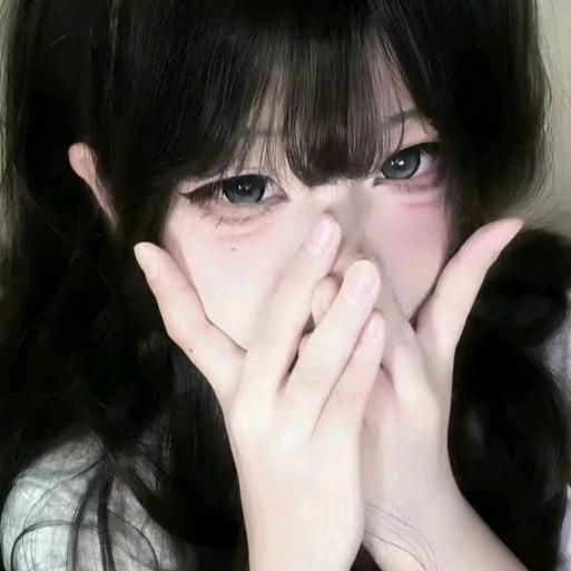 月满竹墨ᴸᵘᶜᵃ